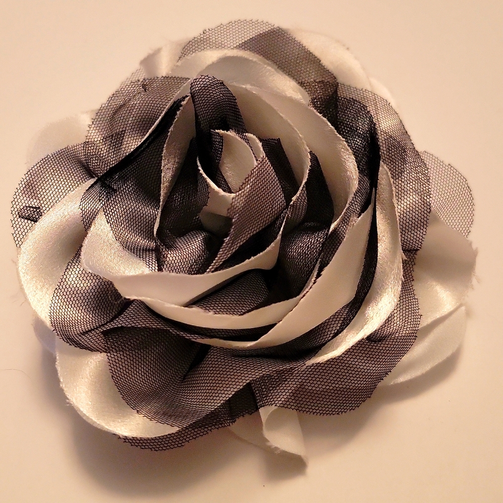 Satin Fabric Flower Pin Brooch Hair Clip Black & Silver